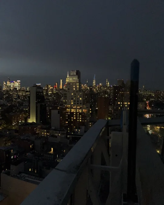 Slide 3: Midtown and the Empire State Building.